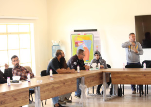 زيارة وزارة الزراعة الفلسطينية الى المشروع للاطلاع على الميكنة الزراعية والمحاصيل العلفية والمشاريع