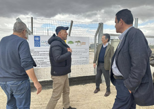 السفير الإسباني والممثلة الخاصة لبرنامج الأمم المتحدة الإنمائي في زيارة للمشروع الإنشائي العربي لمناقشة آفاق تطوير الاقتصاد الدائري